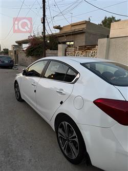 كيا سيراتو